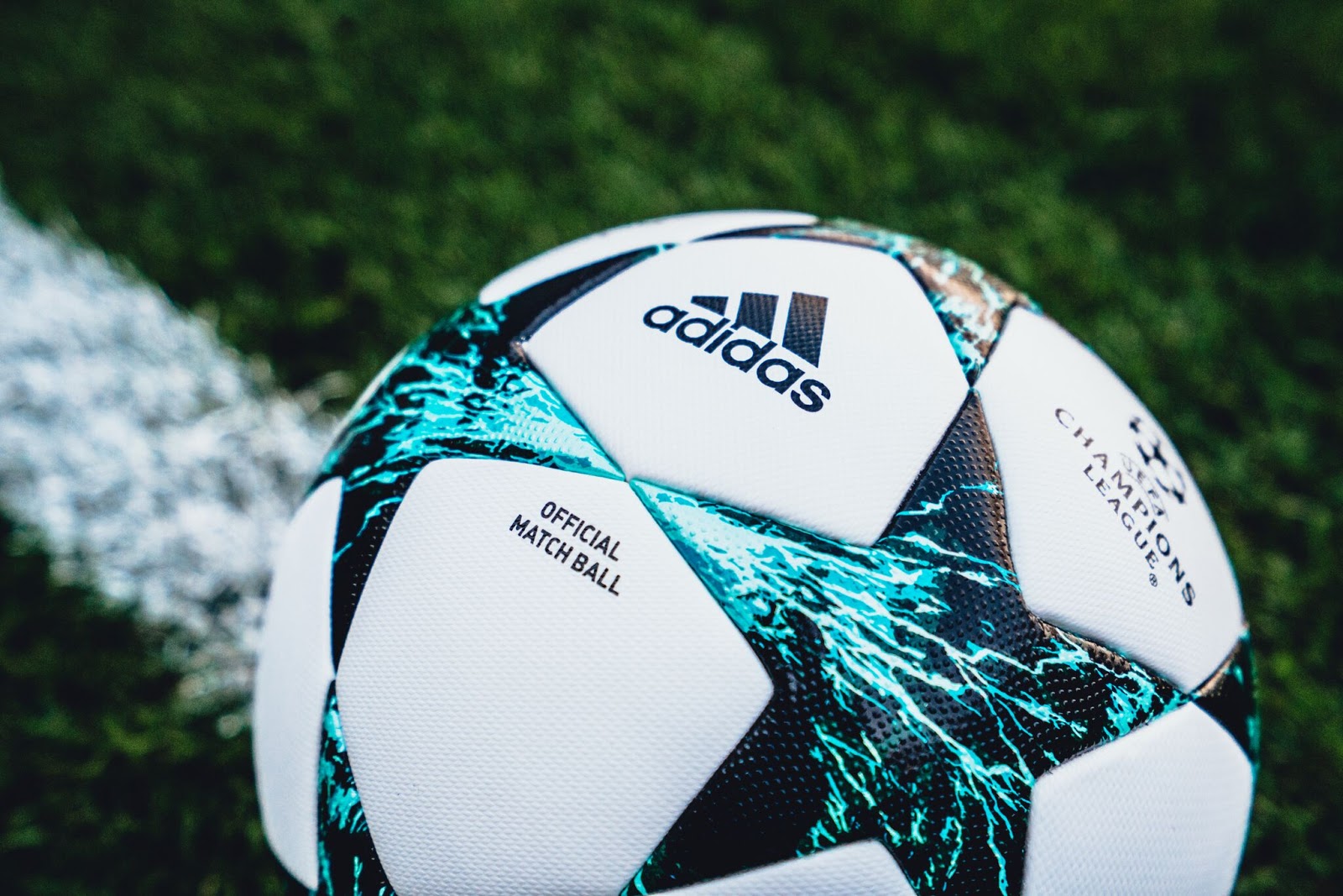 Adidas 2017 18 Champions League Ball CL Winter Ball Released